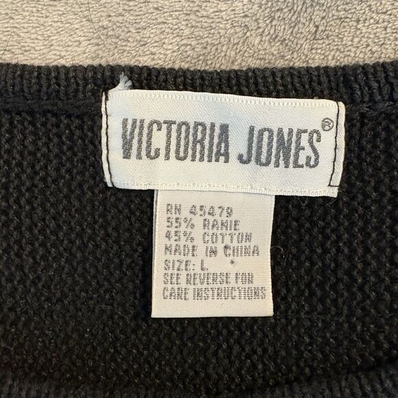 Victoria Jones Embroider Floral Sweater Red Heart Beads Black Size Large - Picture 5 of 9